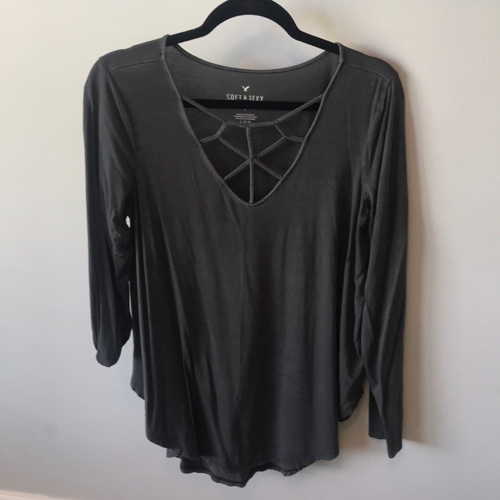 AEO long sleeve tee